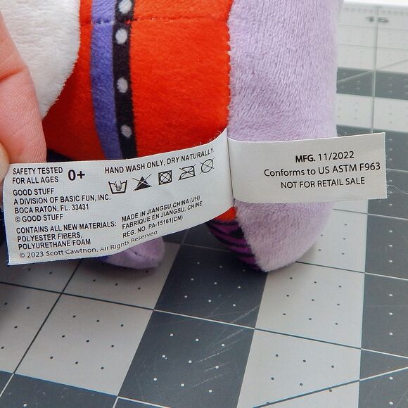 Five Nights At Freddy's Fnaf Security Breach Roxanne Wolf Plush 7 Inch Purple - Picture 6 of 8